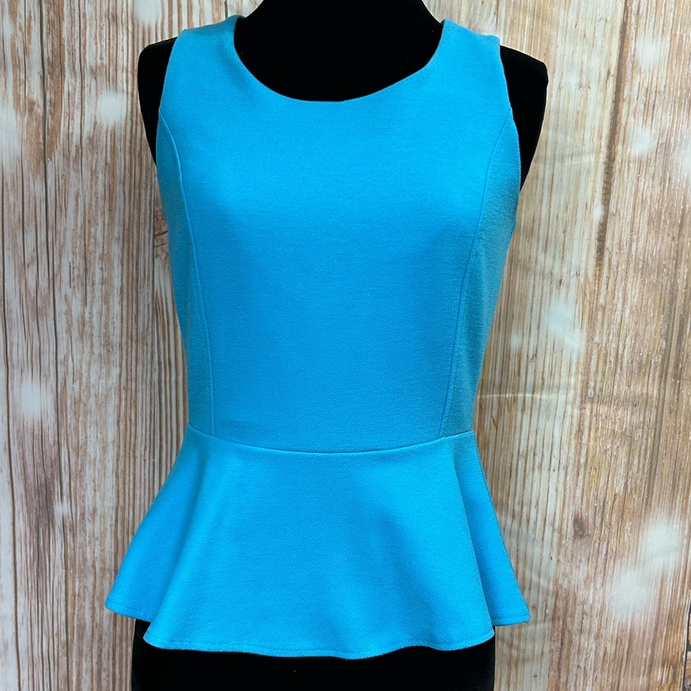 New York & Company Sleeveless Peplum Top